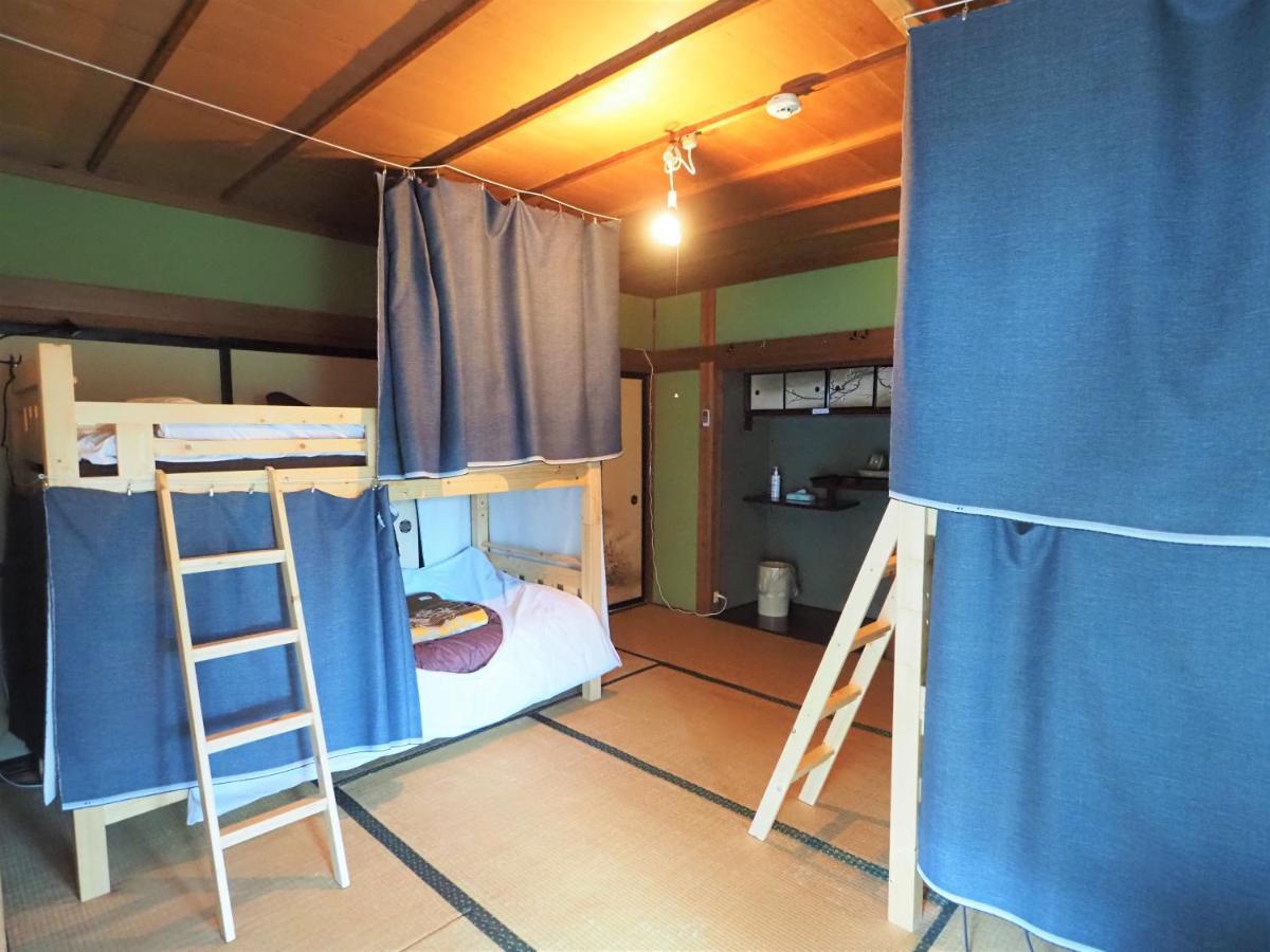 四国旅行のhub拠点 古民家ゲストハウス Heso Camp Miyoshi  Exterior photo