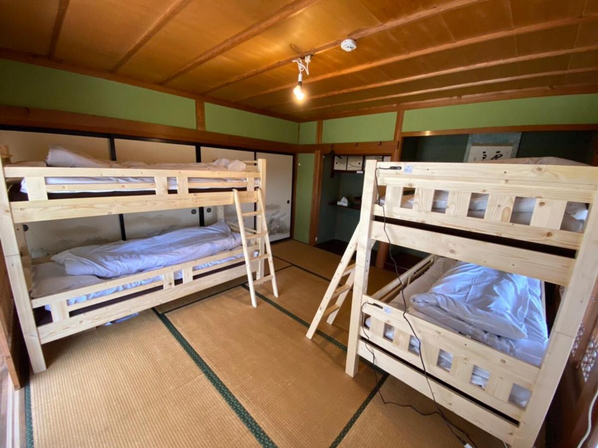 四国旅行のhub拠点 古民家ゲストハウス Heso Camp Miyoshi  Exterior photo